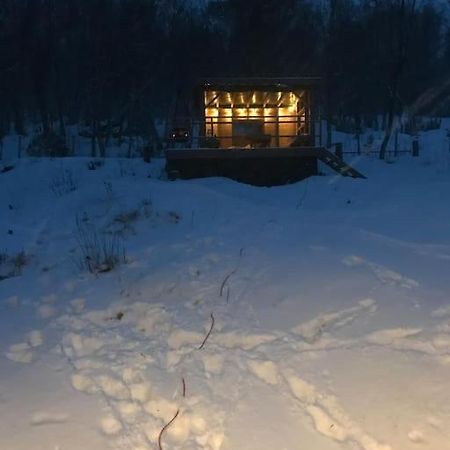 Trivelig Fritidshus Pa Arnes, Senja Straumstad Esterno foto